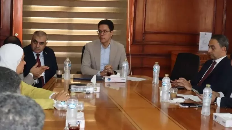 ناصر الجيزاوي: تطبيق أفضل الممارسات الحديثة لتطوير العملية التدريبية بجامعة بنها