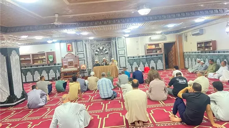 أوقاف الإسماعيلية تحتفل بالمولد النبوي الشريف..صور