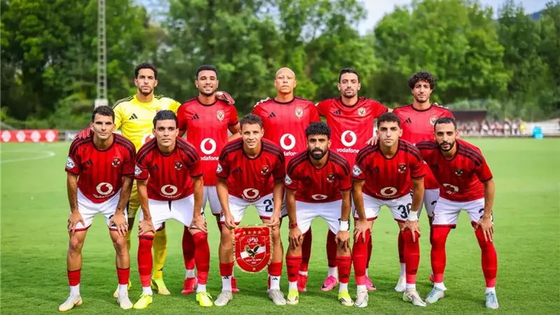 كأس خوان جامبر| عموتة يستقر على تشكيل الأهلى ضد برشلونة اليوم