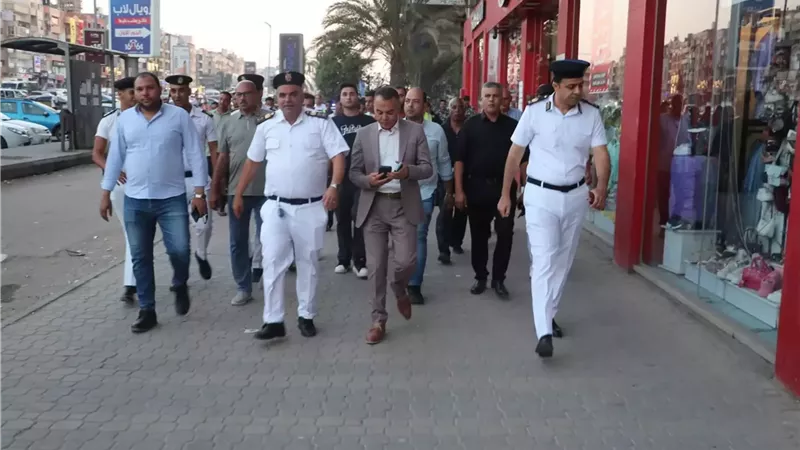 حملة مكبرة تضرب الإشغالات بالحصري والأمريكية بـ 6 أكتوبر.. فيديو