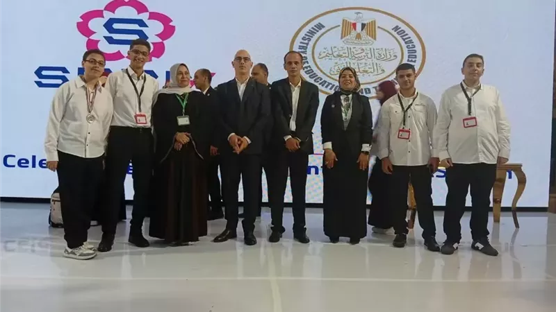 طالب من المنيا يفوز بمنحة برمجة الي اليابان