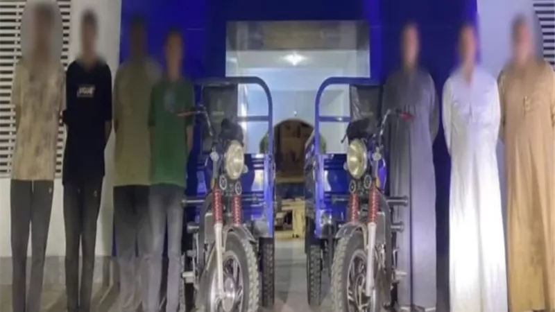 ضبط 7 أشخاص في مشاجرة بالتروسيكلات بالتراشق بالحجارة في البحيرة