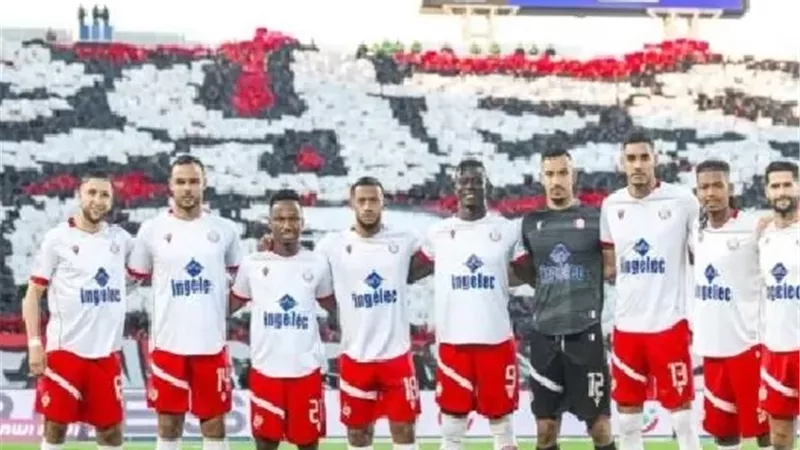 الفيفا يحرم نادي الوداد المغربي من تسجيل لاعبين جدد لمدة 3 فترات
