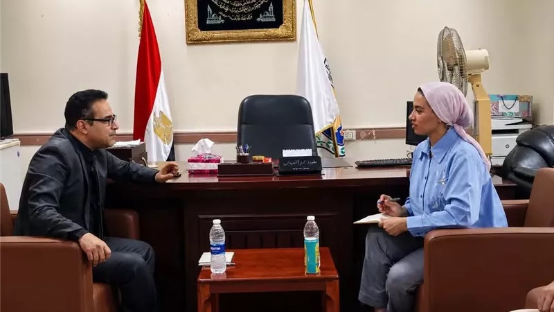 تعاون بين 