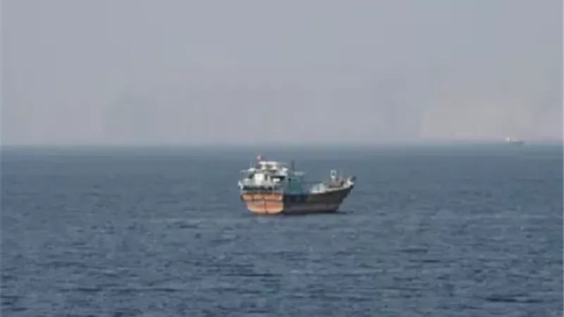 «نيويورك بوست»: نحو 200 سفينة عبرت مضيق هرمز خلال أسبوع