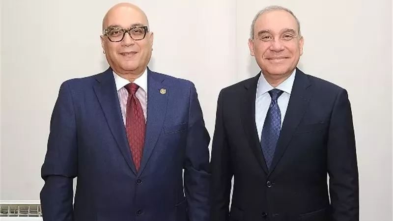 الهيئة العامة للاستعلامات ومجلتا «السياسة الدولية» و«الديمقراطية» بمؤسسة الأهرام توقعان بروتوكول تعاون لتعزيز التنسيق الإعلامي والمعرفي