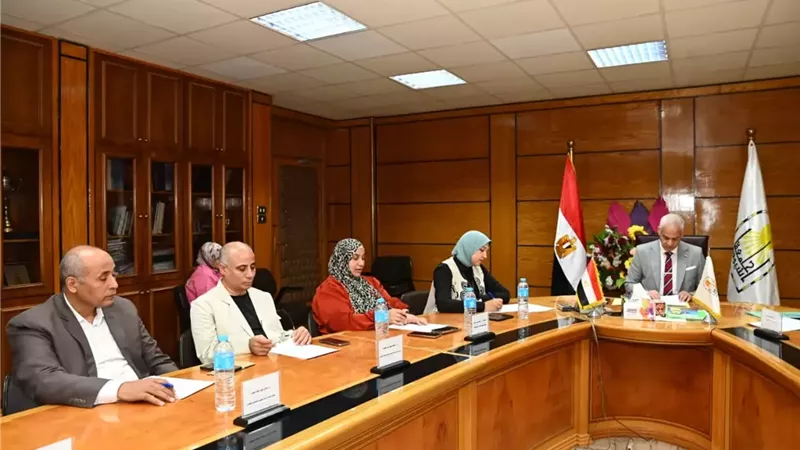 جامعة أسيوط تُقر سداد رسوم الصيفي لـ 