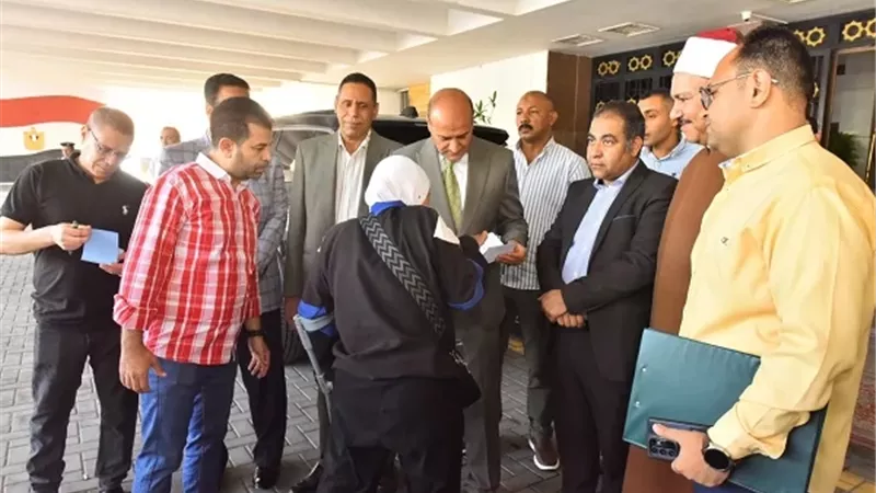 محافظ أسيوط يدشن الحملة التنشيطية لتنظيم الأسرة والصحة الإنجابية