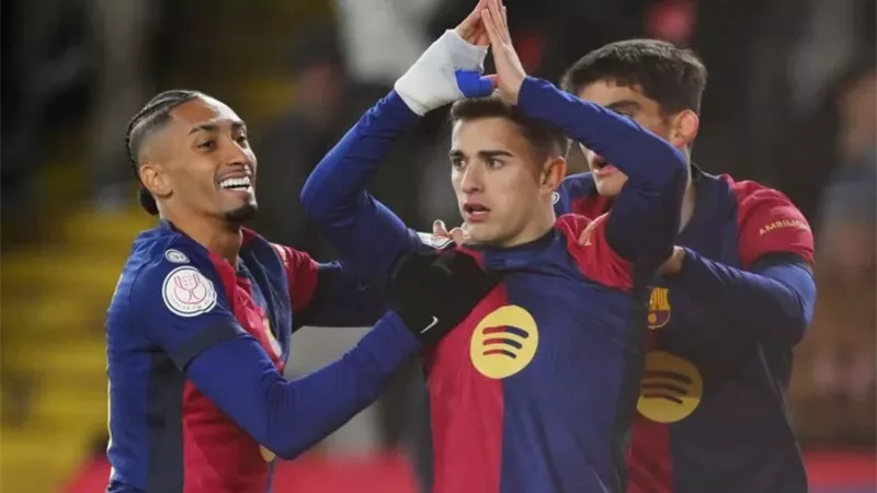 كدمة في الركبة.. برشلونة يعلن تفاصيل إصابة جافي أمام إلتشي