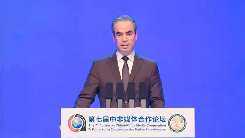 المسلماني في كلمته بالعاصمة الصينية بكين: كل حوار بيننا هو حوار بين حضارات كبرى