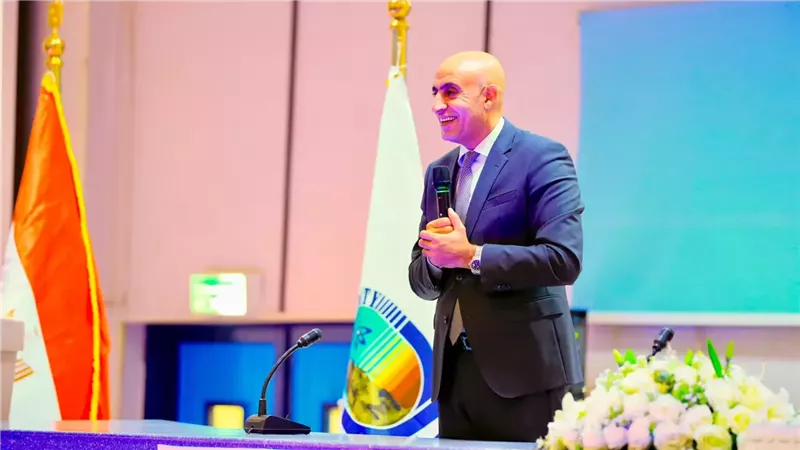 وزير التعليم يحدد قواعد الانضباط قبل بدء العام الدراسي الجديد