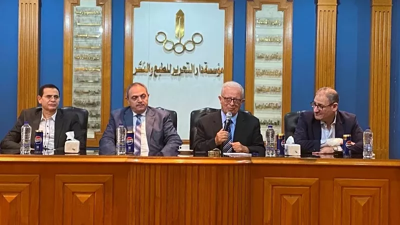 نائب رئيس مجلس الوزراء للشئون الاقتصادية في ضيافة جريدة الجمهورية