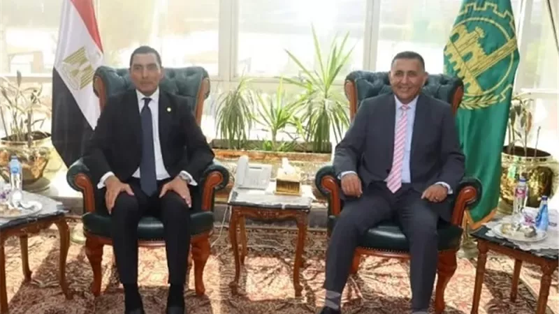 محافظ القليوبية يستقبل وزير الرياضة لبدء جولة تفقدية للمنشآت الشبابية