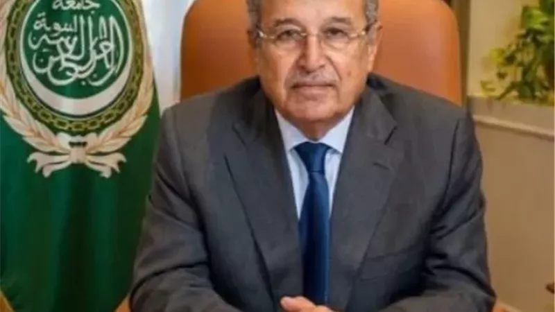 نبيل فهمي يرحب بالقرار الأمريكي برفع سوريا من قائمة الدول الراعية