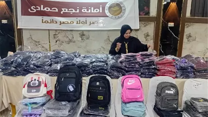 «الشعب الجمهوري» يفتتح معرض «أهلاً مدارس» بنجع حمادي