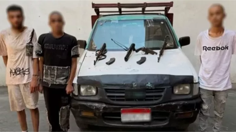 ضبط المتهمين بسرقة سيارة نقل بطريق مصر الإسماعيلية الصحراوي ومصر