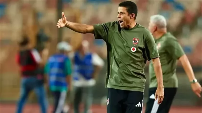 غياب الدبيس..عموتة يجري بعض التغييرات علي تشكيل الأهلي أمام زد
