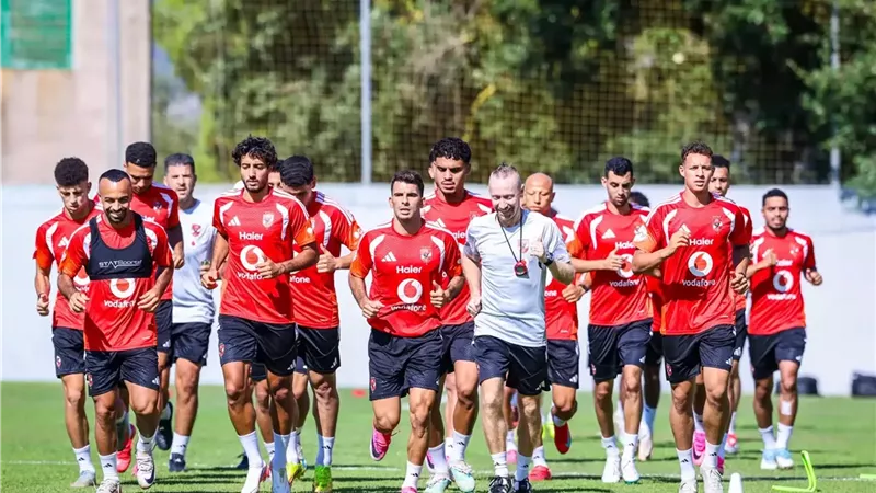 13 لاعبًا يغيبون عن الأهلي أمام زد الليلة.. تعرف على التفاصيل