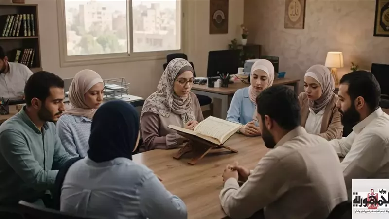 بيان مدى جواز تلاوة المرأة القرآن بمحضر من الرجال الأجانب