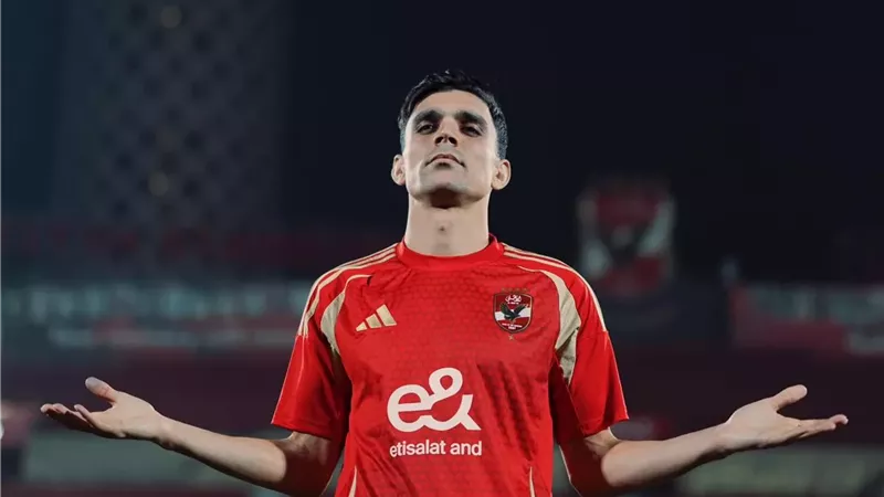 بنشرقى رجل مباراة الأهلى و زد فى الدورى