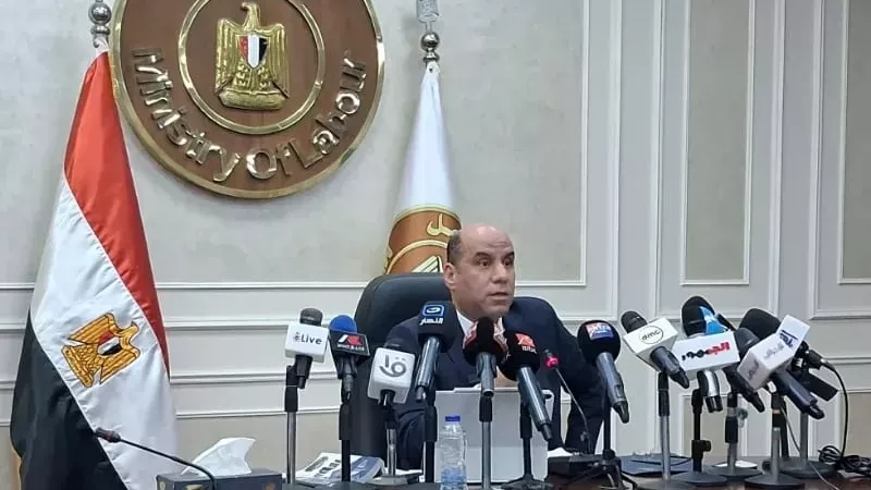 وزير العمل يعلن استضافة القاهرة مؤتمر العمل العربي الـ52 سبتمبر
