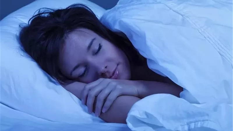 هل يمكن تدريب نفسك على التحكم في أحلامك؟ طبيب يكشف 10 حقائق مثيرة