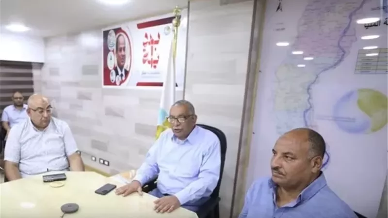 التوسع في تركيب قطع موفره للمياه بالمدارس بالمنيا