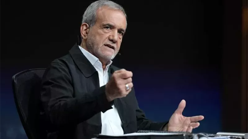 الرئيس الإيراني: لا نسعى للحرب.. وسنرد بحسم على أي اعتداء