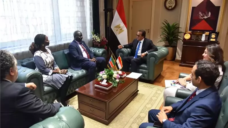 سفير جمهورية جنوب السودان يشيد بالدعم المصري المتواصل منذ 2013