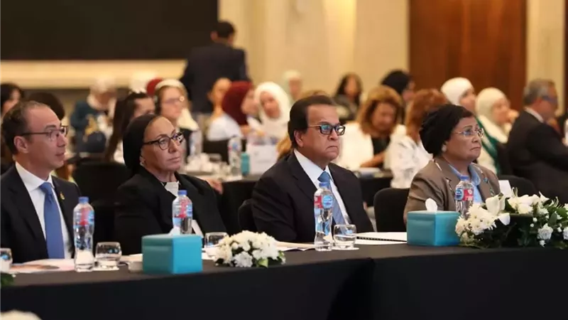 عبد الغفار:مبادرات الصحة العامة تدعم رحلة الإنسان الصحية منذ ما قبل الولادة