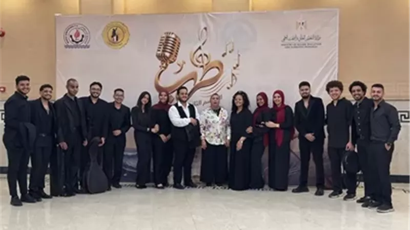 طالبة ألسن عين شمس تحصد المركز الأول في مهرجان «طرب»