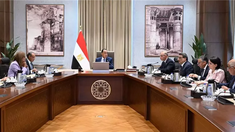 رئيس الوزراء يستعرض الترتيبات النهائية لزيارة الرئيس الصيني لـ مصر