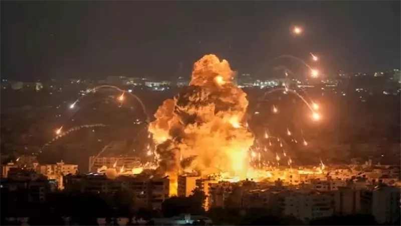 إعلام إيراني: هجوم أمريكي يستهدف مقرًا عسكريًا في محافظة هرمزغان