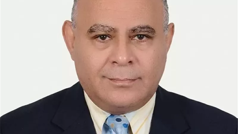 استشاري أمراض باطنة يوضح مخاطر العشاء الليلي