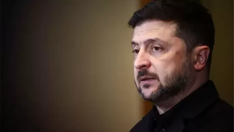زيلينسكي يجري تعديلات على نظام الإنذار الأوكراني