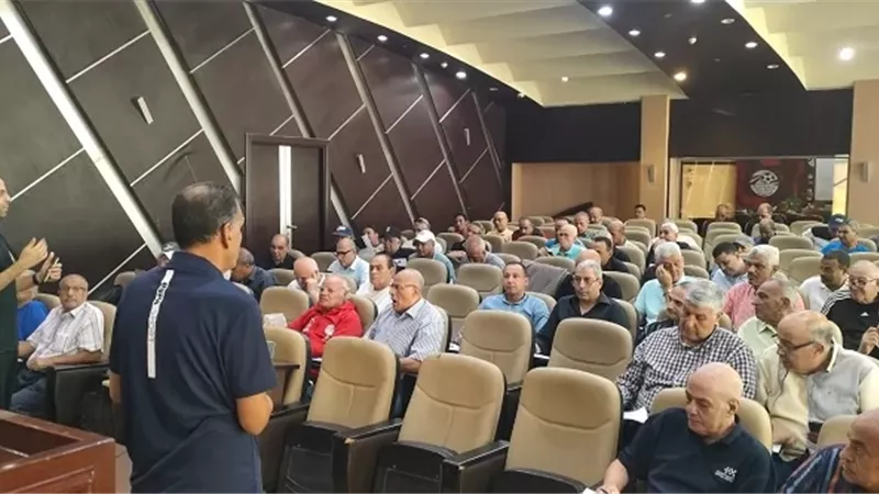 اتحاد الكرة يعلن انطلاق معسكر إعداد مراقبي الحكام