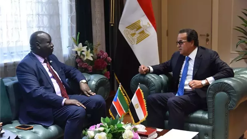 وزير الصحة يؤكد على تقديم سبل الدعم للأشقاء في جنوب السودان