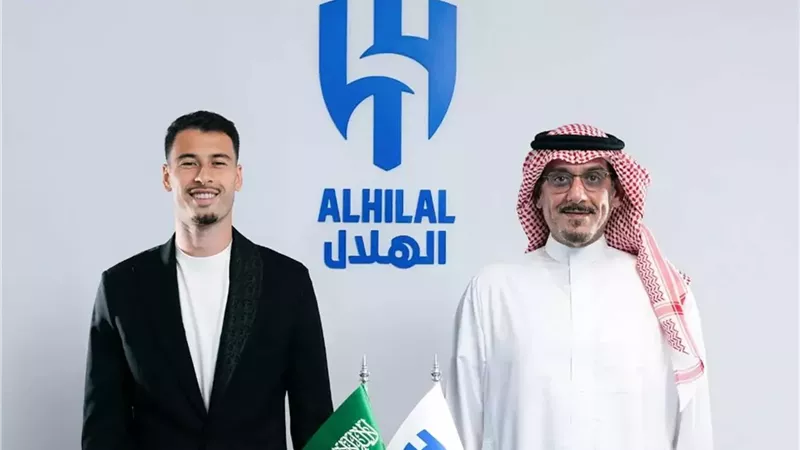 الهلال السعودى يتعاقد مع مارتينيلى نجم الأرسنال لمدة 4 مواسم