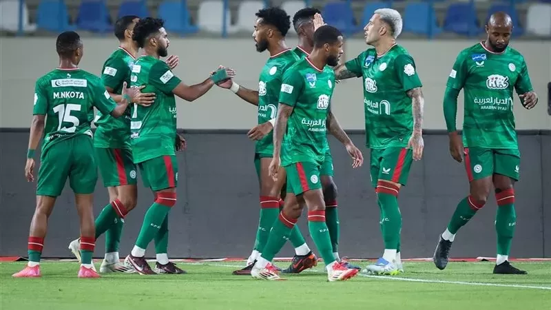 الدورى السعودى .. الاتفاق يخطف فوزا ثمينا من أبها بهدف