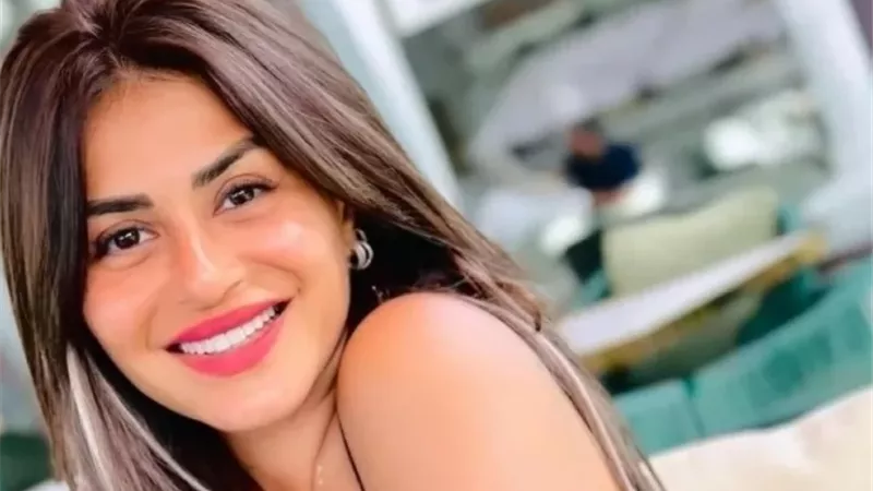 منة فضالي تحتفل بعيد ميلادها.. فيديو