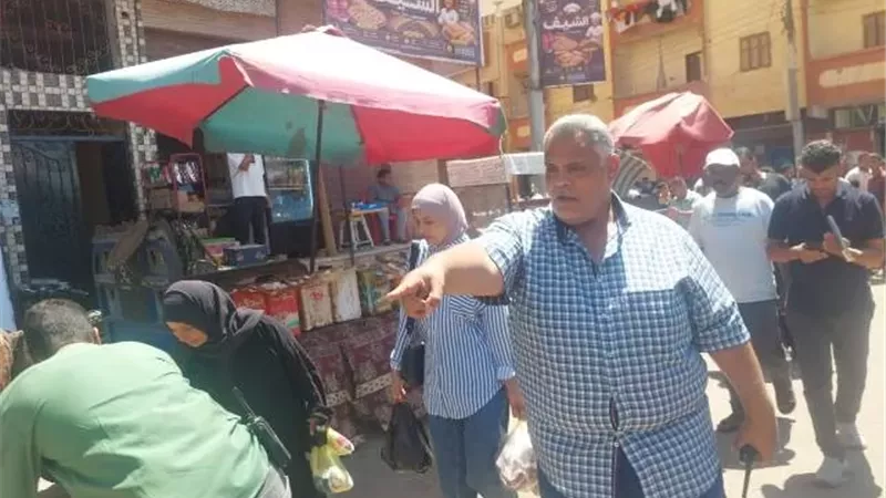 محافظ أسيوط: تكثيف حملات ضبط الأسواق ورفع الإشغالات