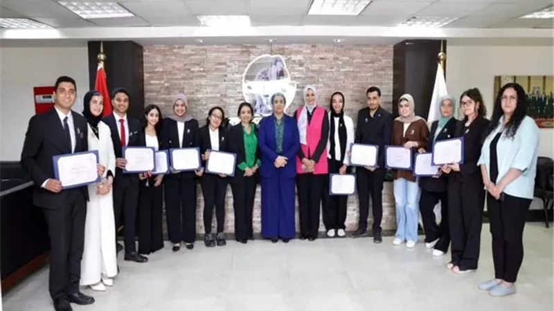 رئيسة القومي للمرأة تلتقي طلاب وطالبات التدريب الصيفي