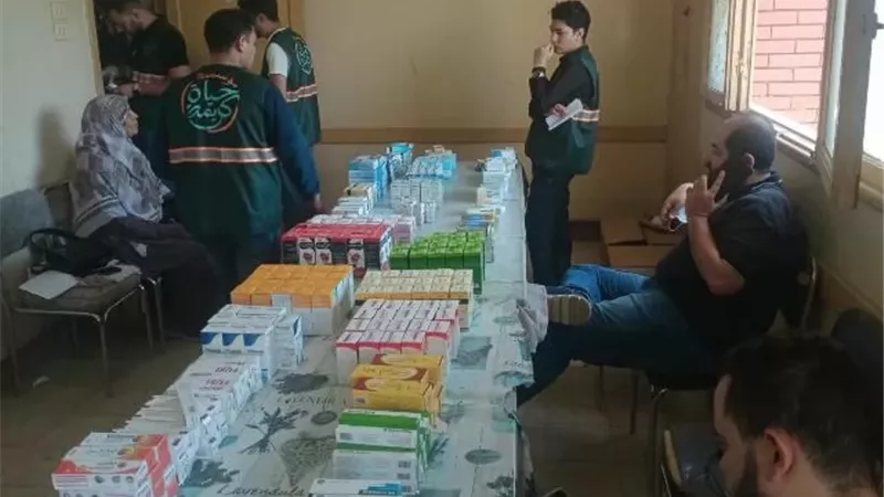 طب بشري سوهاج توقع الكشف الطبي علي 559 مواطن بقريه بناويط