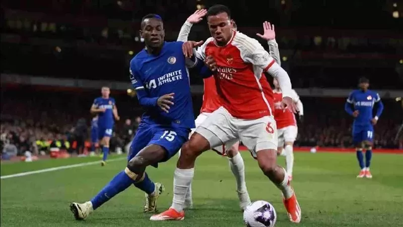 أرسنال في مواجهة صعبة أمام تشيلسي بالدوري الإنجليزي.. ديربي لندن صراع على صدارة البريمير ليج