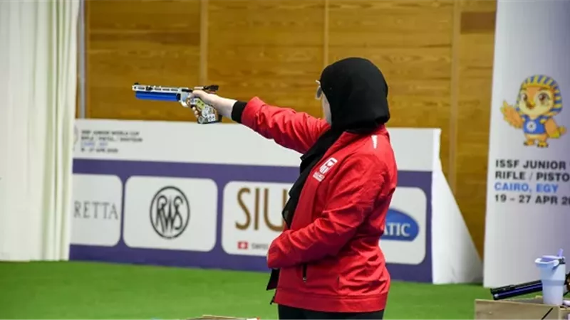 يارا عصام لاعبة القناه تتوج ببطولة كأس الاتحاد المصري للرماية
