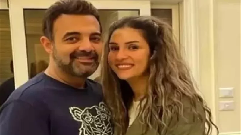 آيات أباظة تكشف تفاصيل دعم شهيرة وعمرو محمود ياسين لها خلال رحلة
