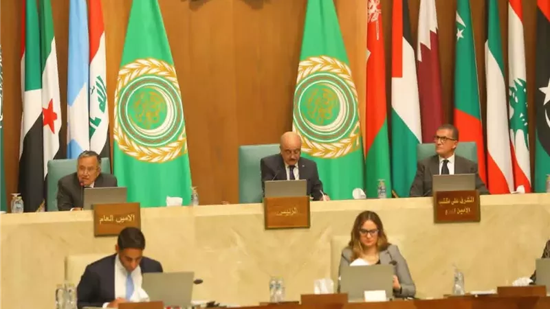 مجلس الجامعة العربية يؤكد دعمه لمصر فى مواجهة تبعات العدوان الإسرائيلي على غزة