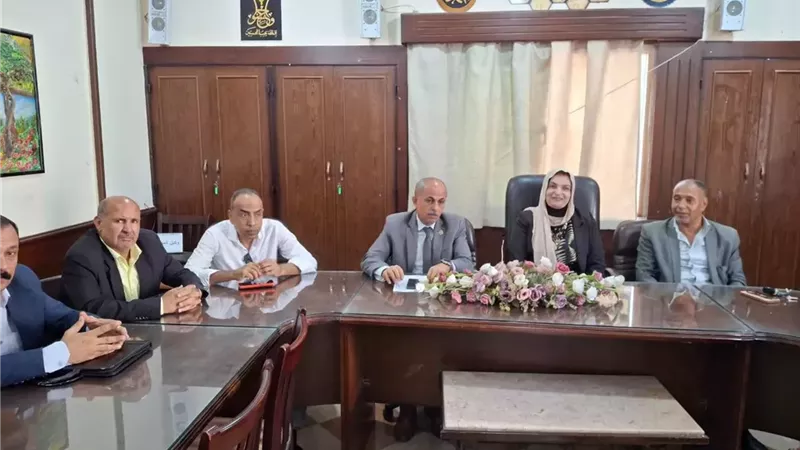 وكيل تعليم الإسماعيلية تستعرض آخر استعدادات العام الدراسي الجديد