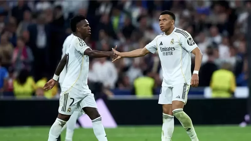 فينيسيوس ومبابي يقودان تشكيل ريال مدريد ضد إنتر ميلان
