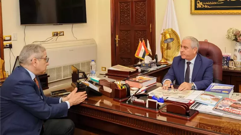 رئيس الوطنية للصحافة: نعمل على إحداث نقلة إلكترونية نوعية بالصحف القومية.. وتطوير بوابة الجمهورية